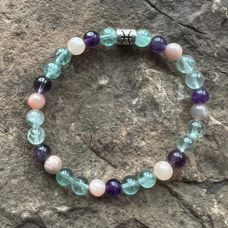 Pisces meaning crystal bracelet featuring soothing gemstones