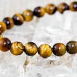 tiger eye bracelet bead texture golden brown natural stone